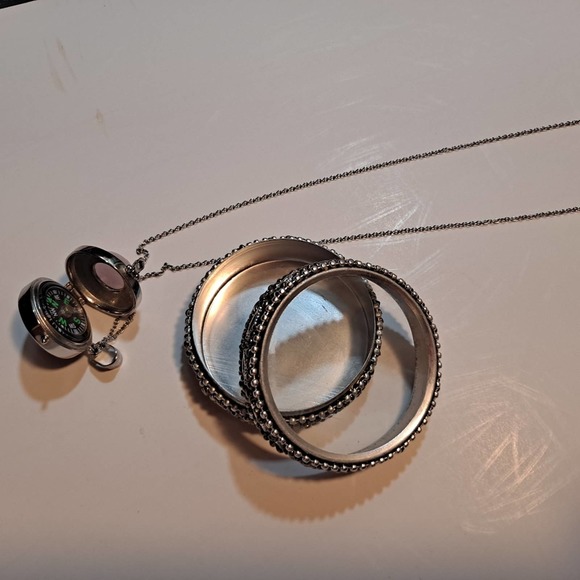 STEAMPUNK FABULOUS! Galilea Rose Quartz Compass Stainless locket - Picture 9 of 10